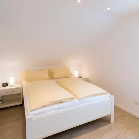 Ferienwohnung Norddeich Mit Haustier Und Kleinem Garten *